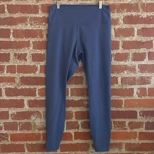 Size XL Everlane Perform leggings